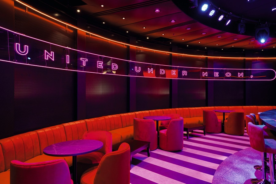 Marella Cruises Marella Voyager The Electric Rooms ©Tom Fallon 2.jpg